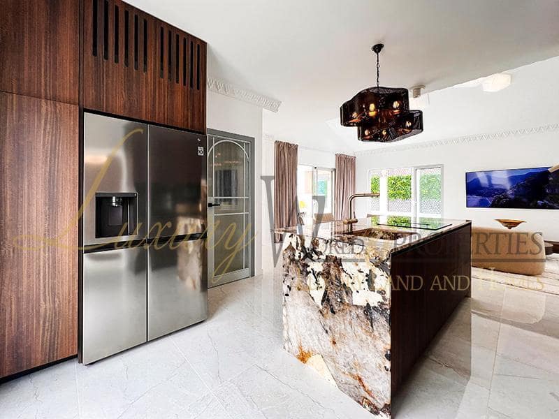 4 quarto Moradia para venda em Adeje com piscina garagem - 1 580 000 € (Ref: 8754866)