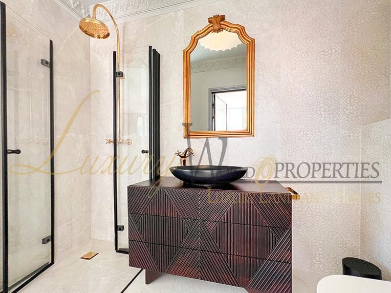 4 quarto Moradia para venda em Adeje com piscina garagem - 1 580 000 € (Ref: 8754866)