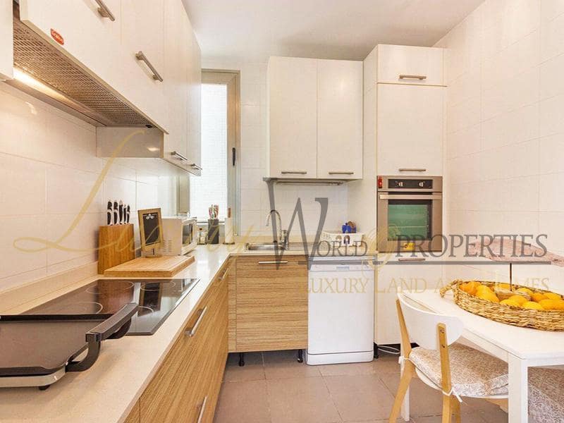 3 soverom Villa til salgs i Costa Adeje med svømmebasseng garasje - € 1 700 000 (Ref: 8771037)