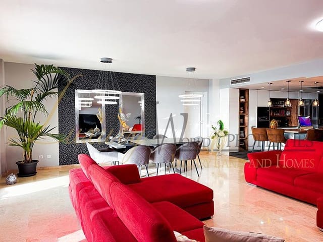 4 slaapkamer Villa te koop in Puerto Santiago, Santiago del Teide met zwembad garage - € 995.000 (Ref: 8771038)