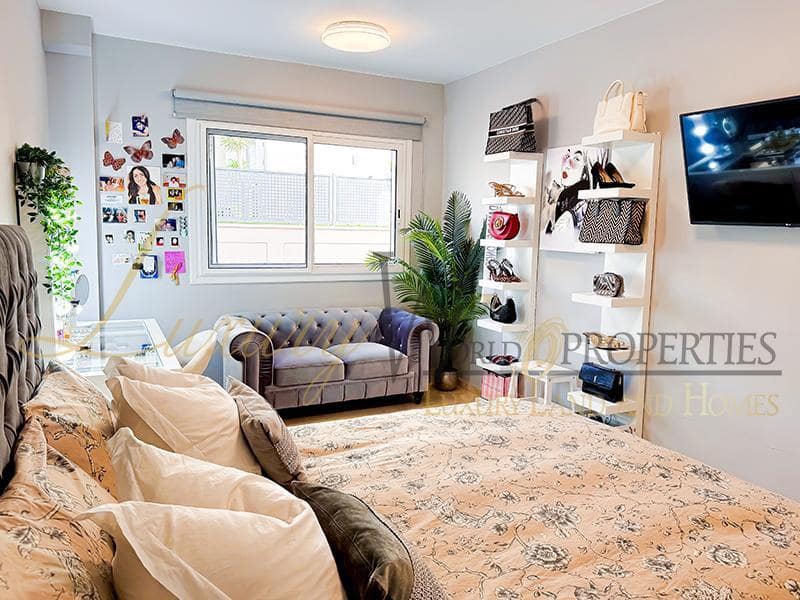 4 soverom Villa til salgs i Puerto Santiago med svømmebasseng garasje - € 995 000 (Ref: 8771038)