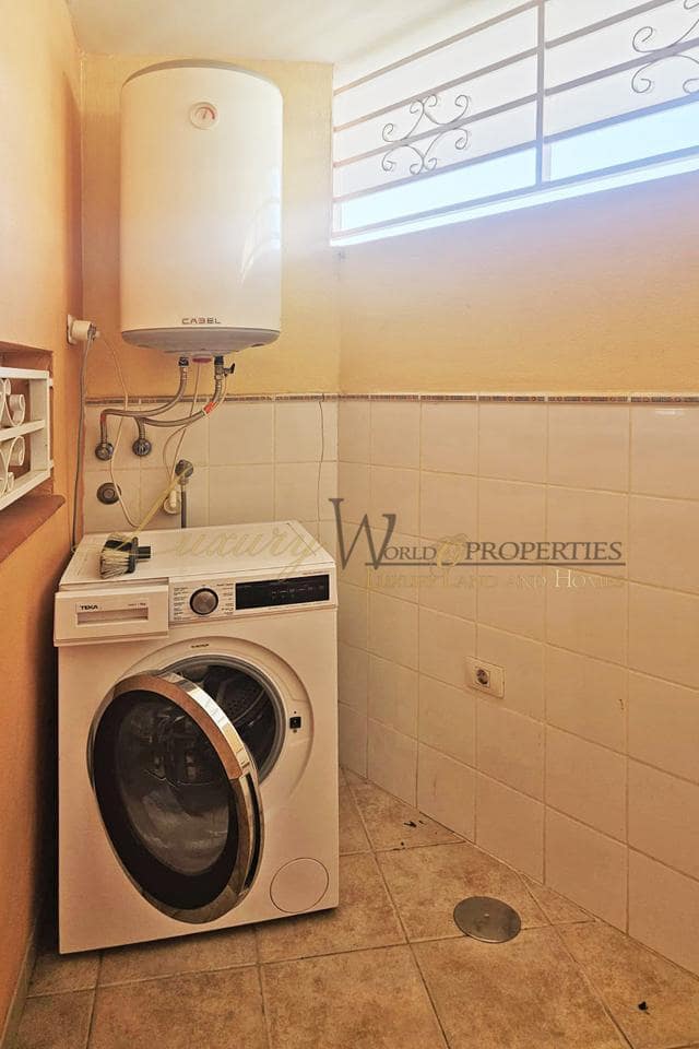 2 soveværelse Lejlighed til salg i Costa Adeje med swimmingpool garage - € 429.500 (Ref: 8771118)