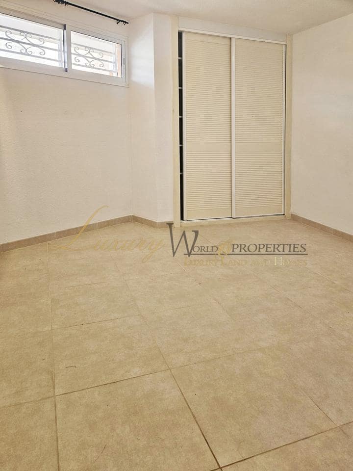 2 soveværelse Lejlighed til salg i Costa Adeje med swimmingpool garage - € 429.500 (Ref: 8771118)