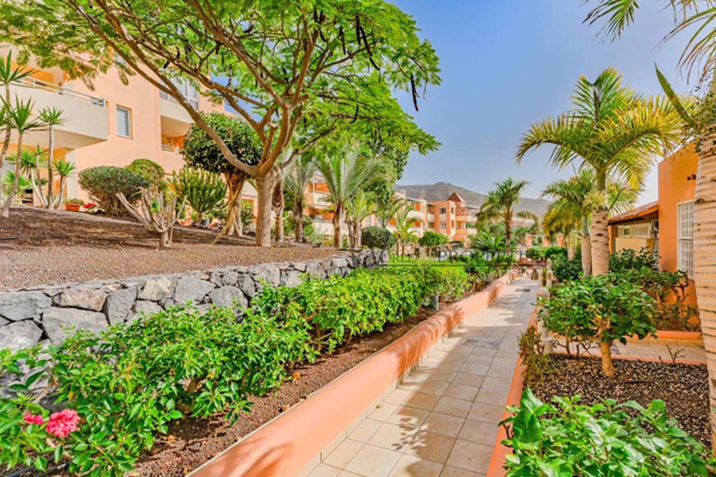 2 soveværelse Lejlighed til salg i Costa Adeje med swimmingpool garage - € 429.500 (Ref: 8771118)