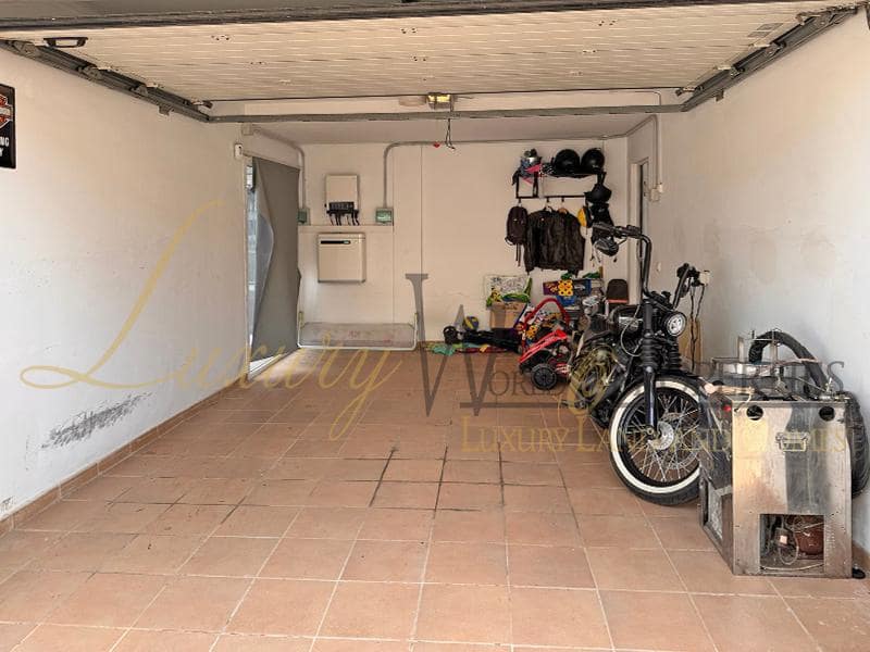 3 chambre Villa/Maison à vendre à Valle de San Lorenzo avec garage - 1 030 000 € (Ref: 8777470)