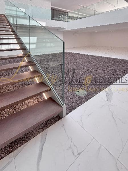 4 soveværelse Villa til salg i El Madronal med swimmingpool garage - € 3.500.000 (Ref: 8777639)