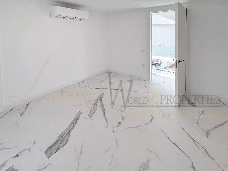 4 soveværelse Villa til salg i El Madronal med swimmingpool garage - € 3.500.000 (Ref: 8777639)