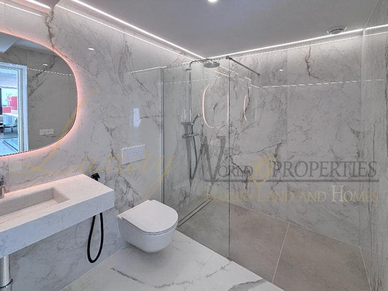 4 soveværelse Villa til salg i El Madronal med swimmingpool garage - € 3.500.000 (Ref: 8777639)