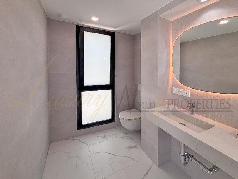 4 soveværelse Villa til salg i El Madronal med swimmingpool garage - € 3.500.000 (Ref: 8777639)