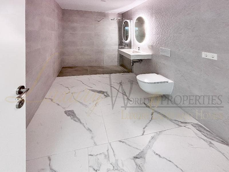 4 soveværelse Villa til salg i El Madronal med swimmingpool garage - € 3.500.000 (Ref: 8777639)