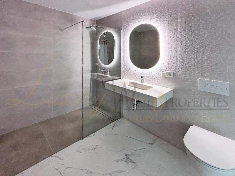 4 soveværelse Villa til salg i El Madronal med swimmingpool garage - € 3.500.000 (Ref: 8777639)