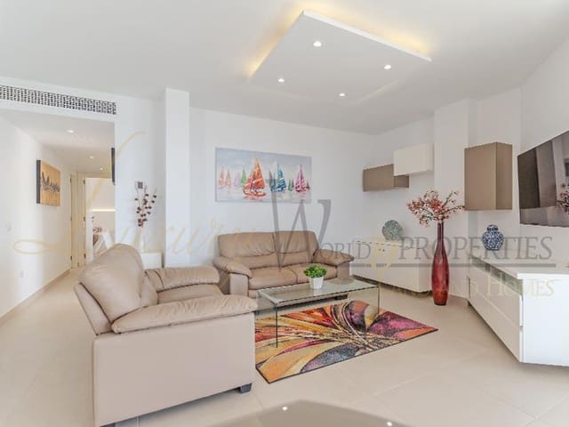 2 slaapkamer Flat te koop in Playa de las Americas, Arona met zwembad - € 1.680.000 (Ref: 8788066)