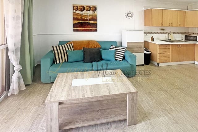 1 soverom Leilighet til salgs i Costa del Silencio, Arona med svømmebasseng - € 215 000 (Ref: 8788616)