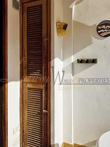 1 slaapkamer Flat te koop in Los Cristianos, Arona met zwembad - € 235.000 (Ref: 8815083)