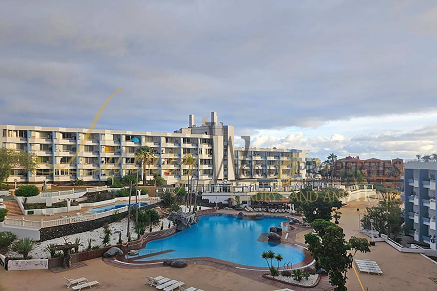 Appartement à vendre à Golf del Sur avec piscine garage - 159 000 € (Ref: 8837405)