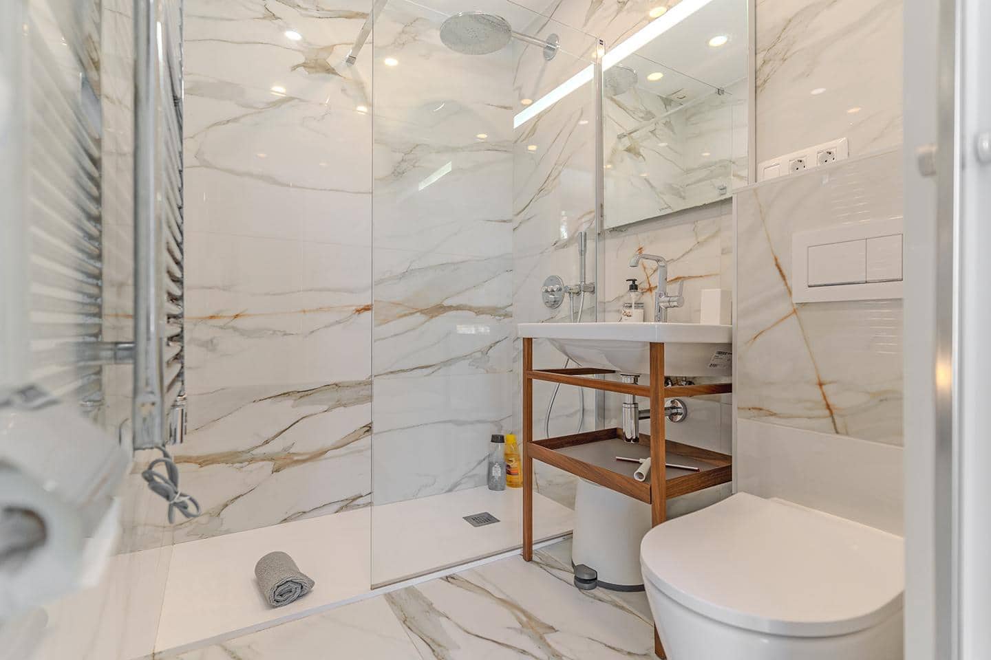 3 soveværelse Villa til salg i Playa de las Americas med swimmingpool - € 1.590.000 (Ref: 8840402)