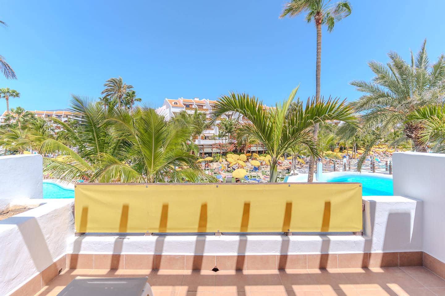 3 soveværelse Villa til salg i Playa de las Americas med swimmingpool - € 1.590.000 (Ref: 8840402)