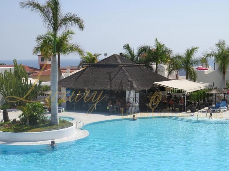 3 soveværelse Lejlighed til salg i Playa Paraiso med swimmingpool garage - € 450.000 (Ref: 8850377)