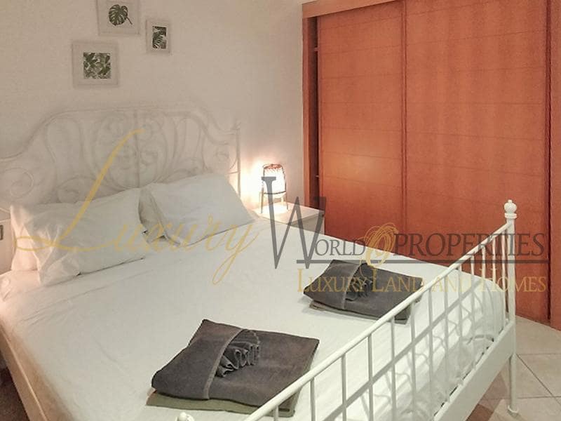 3 soveværelse Lejlighed til salg i Playa Paraiso med swimmingpool garage - € 450.000 (Ref: 8850377)