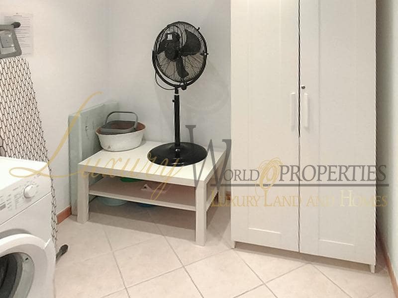 3 soveværelse Lejlighed til salg i Playa Paraiso med swimmingpool garage - € 450.000 (Ref: 8850377)