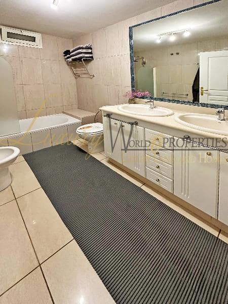 1 camera da letto Appartamento in vendita in Costa Adeje con piscina - 599.000 € (Rif: 8868298)