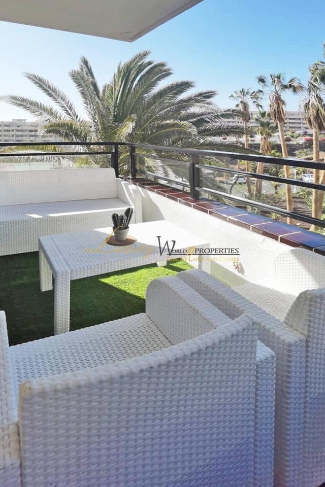 2 soveværelse Lejlighed til salg i Playa Paraiso med swimmingpool garage - € 310.000 (Ref: 8894003)