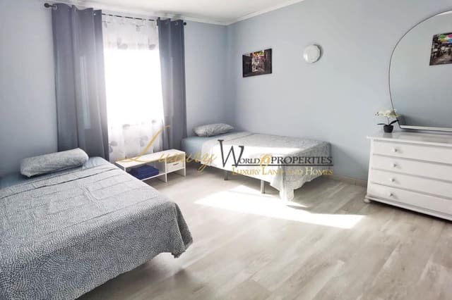 2 sovrum Lägenhet till salu i Playa Paraiso, Adeje med pool garage - 310 000 € (Ref: 8894003)