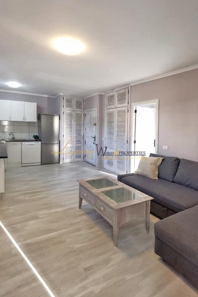 2 soveværelse Lejlighed til salg i Playa Paraiso med swimmingpool garage - € 310.000 (Ref: 8894003)