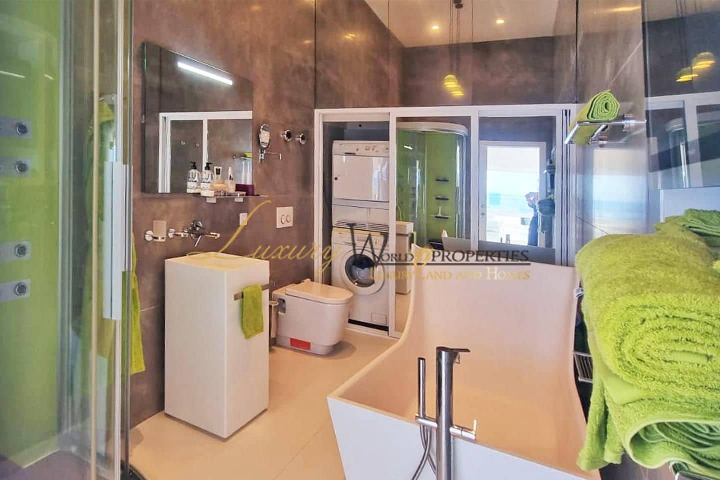 1 soveværelse Lejlighed til salg i Costa Adeje med swimmingpool - € 1.595.000 (Ref: 8924593)