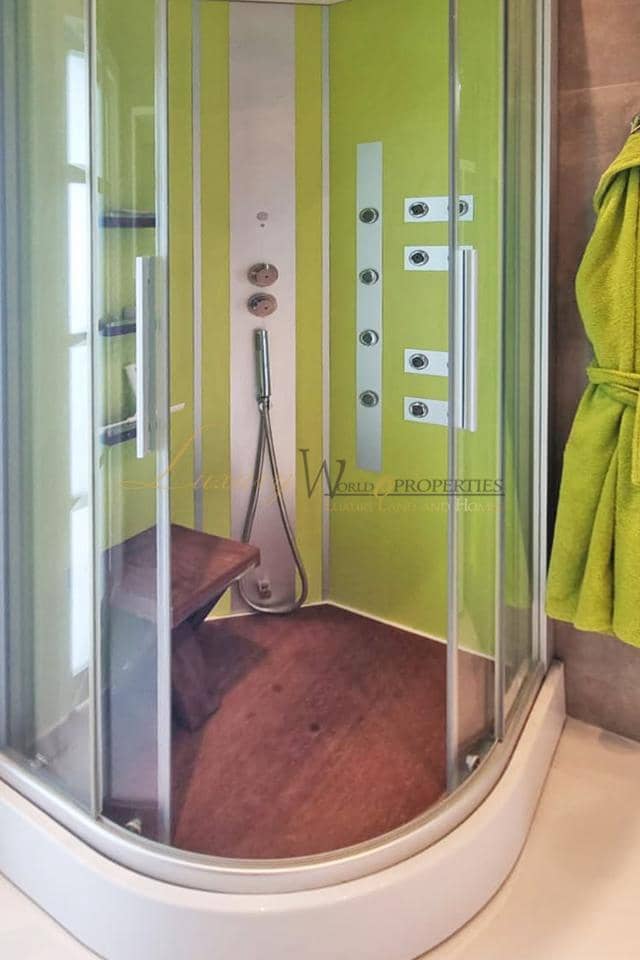 1 Zimmer Wohnung zu verkaufen in Costa Adeje mit Pool - 1.495.000 € (Ref: 8924593)