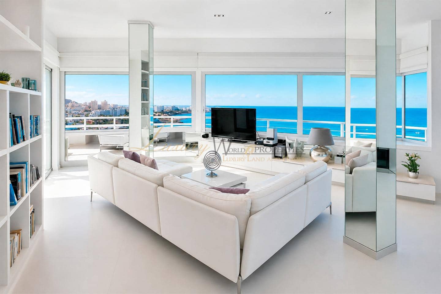 1 Zimmer Wohnung zu verkaufen in Costa Adeje mit Pool - 1.495.000 € (Ref: 8924593)