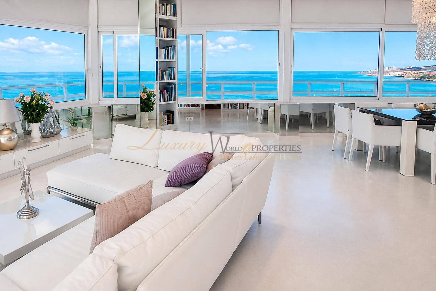 1 Zimmer Wohnung zu verkaufen in Costa Adeje mit Pool - 1.495.000 € (Ref: 8924593)