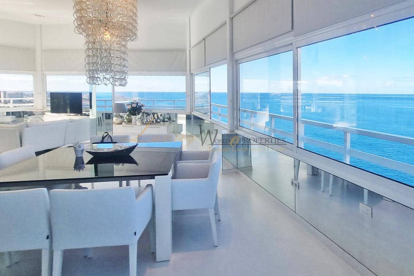 1 Zimmer Wohnung zu verkaufen in Costa Adeje mit Pool - 1.495.000 € (Ref: 8924593)