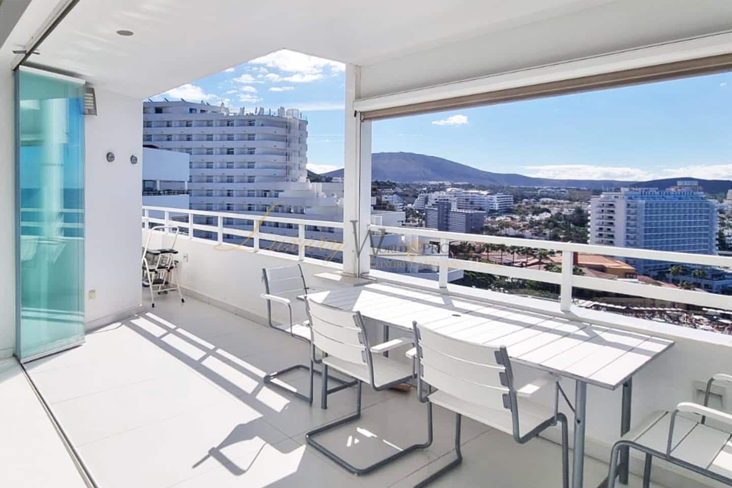 1 Zimmer Wohnung zu verkaufen in Costa Adeje mit Pool - 1.495.000 € (Ref: 8924593)