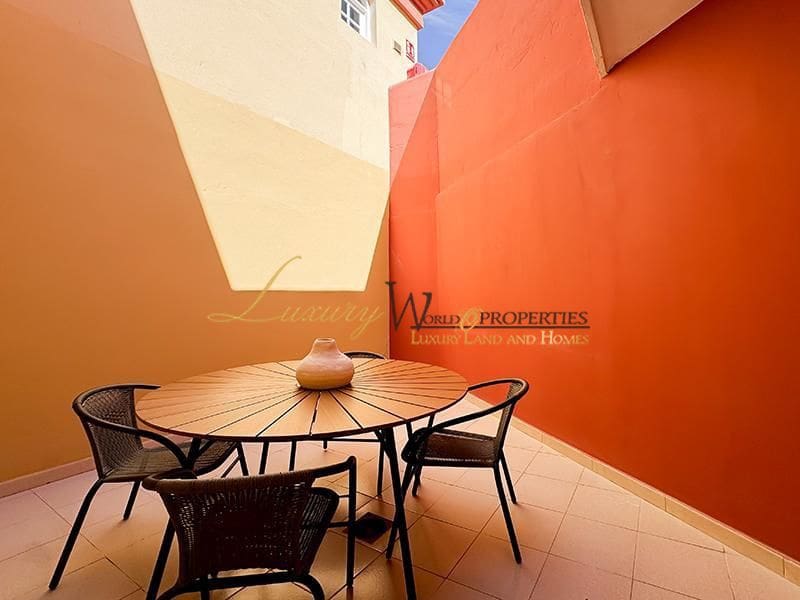 1 soveværelse Lejlighed til salg i Costa Adeje med swimmingpool garage - € 250.000 (Ref: 8935600)