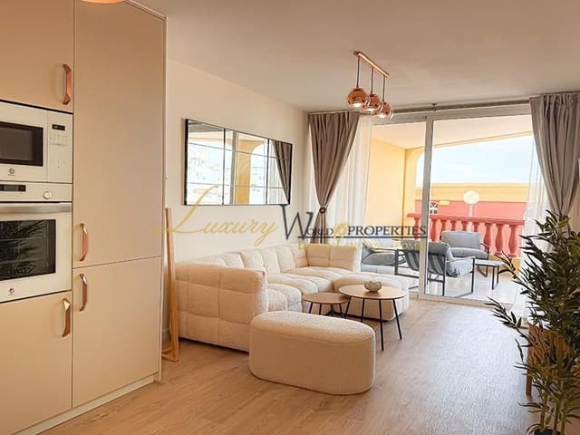 1 bedroom Flat for sale in Torviscas Centro y Alto, Adeje with pool garage - € 250,000 (Ref: 8935600)