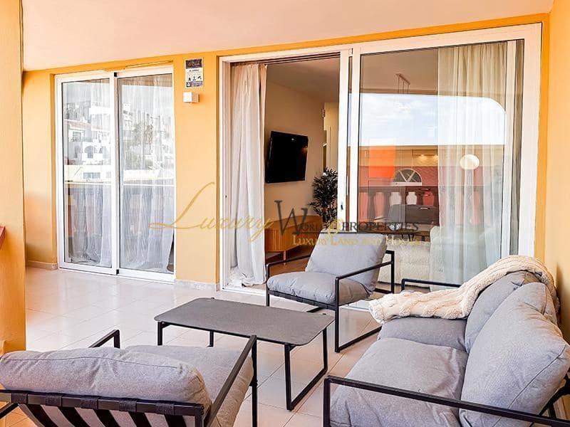 1 soveværelse Lejlighed til salg i Costa Adeje med swimmingpool garage - € 250.000 (Ref: 8935600)