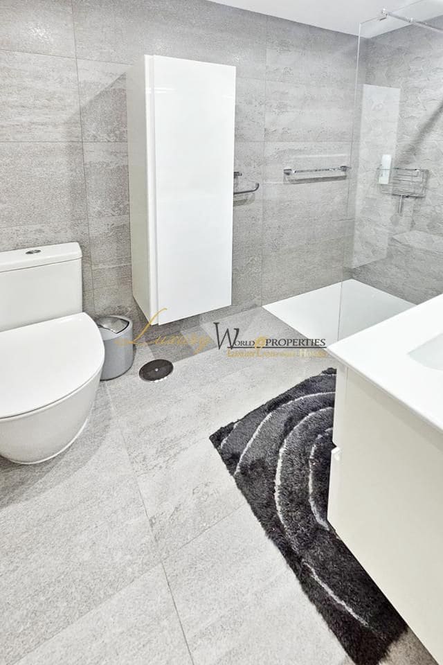 4 sypialnia Mieszkanie na sprzedaż w Palm-Mar z basenem garażem - 1 295 000 € (Ref: 8936337)