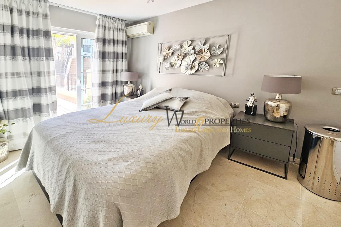 4 sypialnia Mieszkanie na sprzedaż w Palm-Mar z basenem garażem - 1 295 000 € (Ref: 8936337)