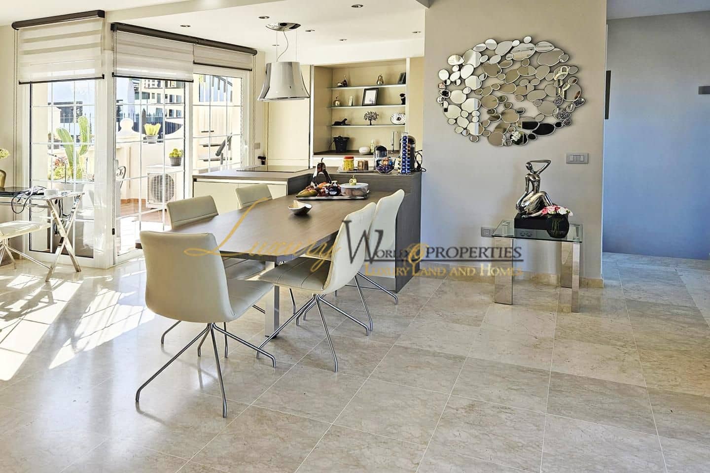 4 sypialnia Mieszkanie na sprzedaż w Palm-Mar z basenem garażem - 1 295 000 € (Ref: 8936337)