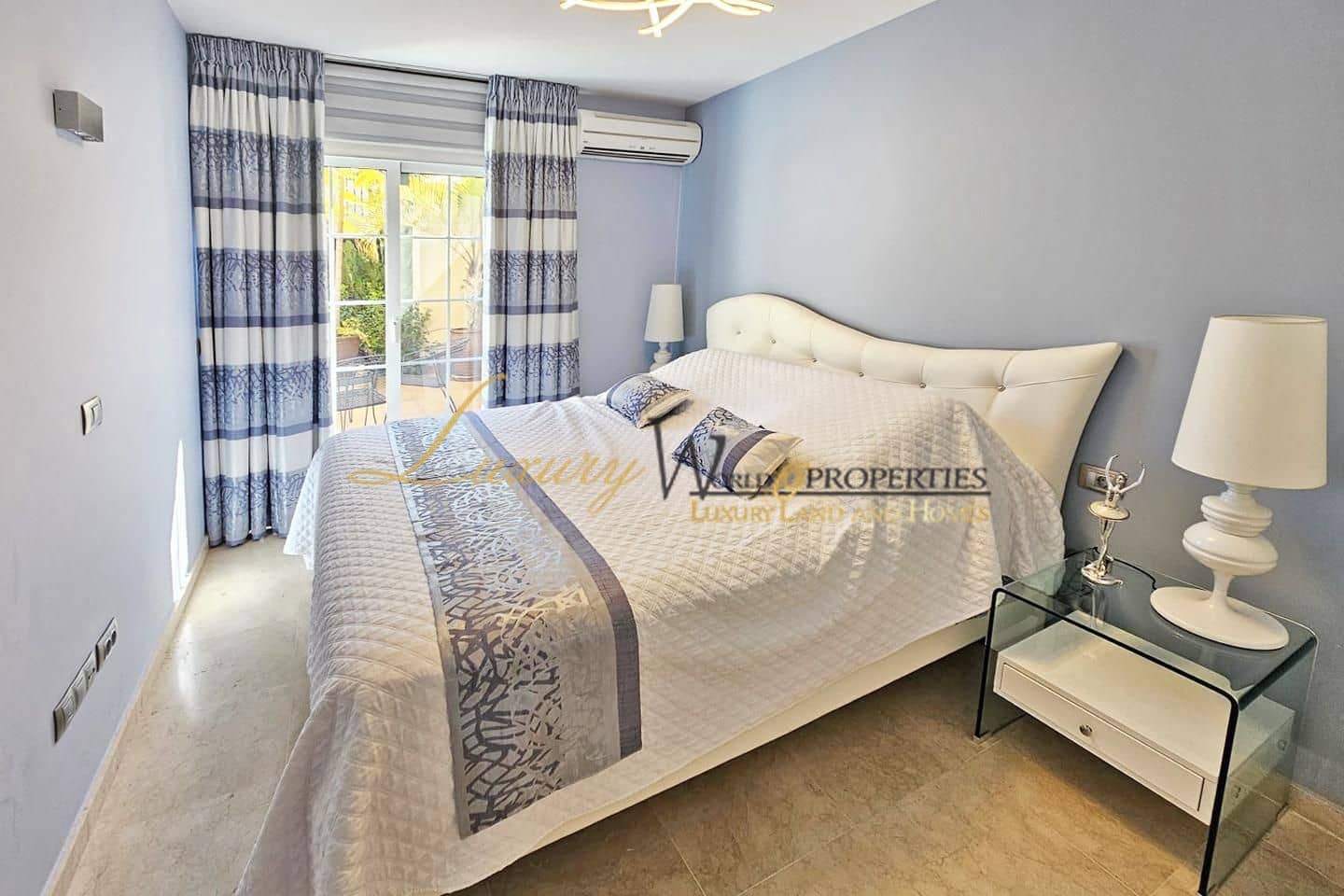 4 sypialnia Mieszkanie na sprzedaż w Palm-Mar z basenem garażem - 1 295 000 € (Ref: 8936337)