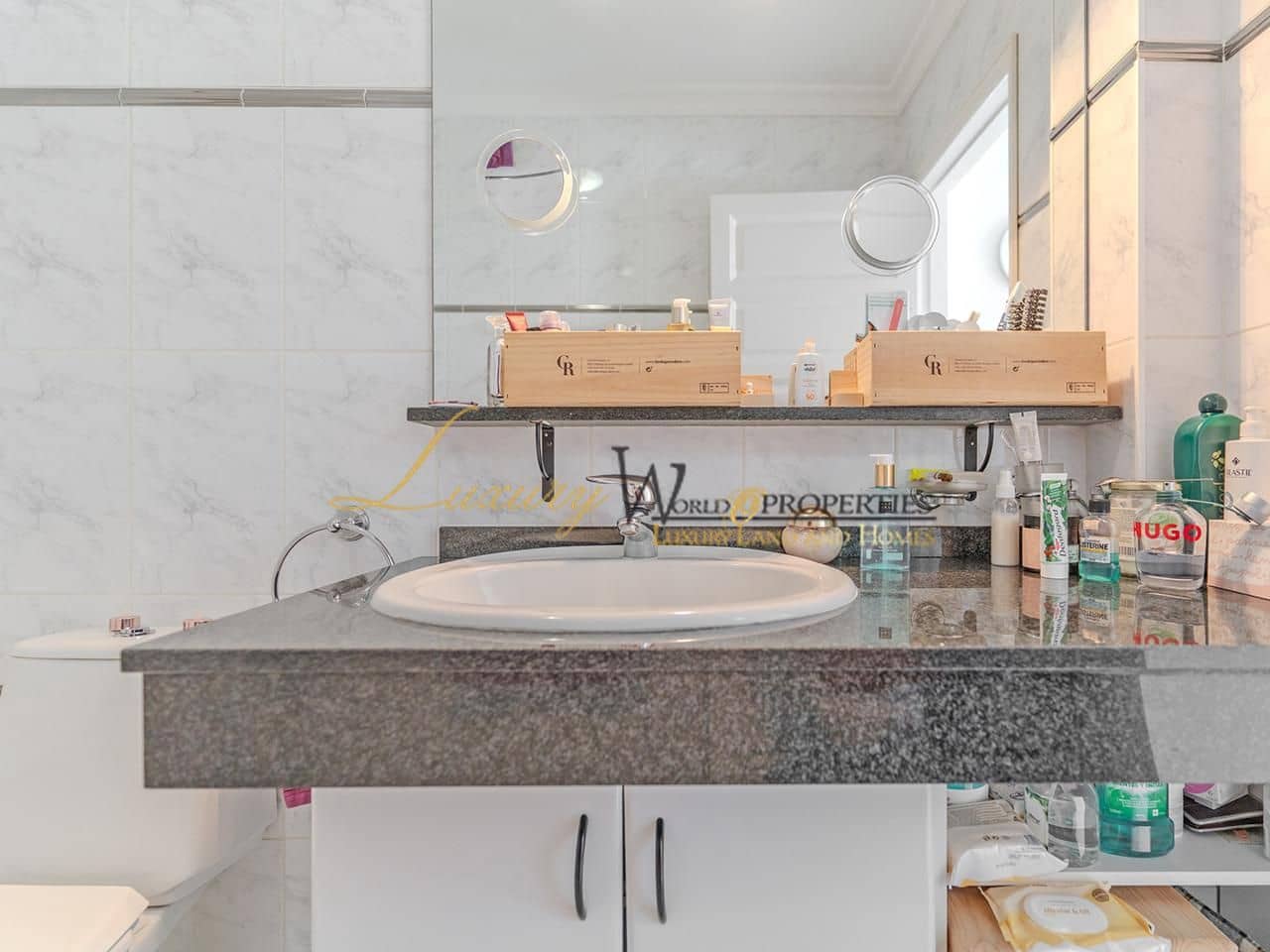 2 soveværelse Lejlighed til salg i Playa de las Americas med swimmingpool - € 1.255.000 (Ref: 8940951)