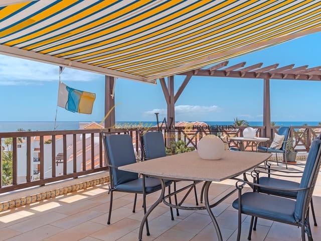 2 slaapkamer Flat te koop in Playa de las Americas, Arona met zwembad - € 1.255.000 (Ref: 8940951)