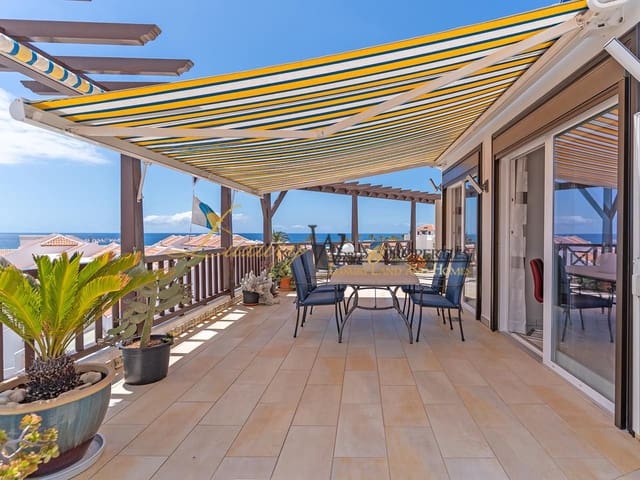 2 slaapkamer Flat te koop in Playa de las Americas, Arona met zwembad - € 1.255.000 (Ref: 8940951)