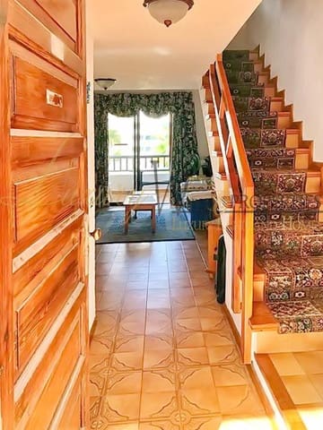 1 slaapkamer Flat te koop in Playa de las Americas, Arona met zwembad - € 370.000 (Ref: 8945621)