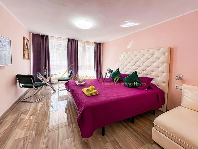 Appartamento in vendita in Playa de las Américas, Adeje con piscina - 220.000 € (Rif: 8947240)