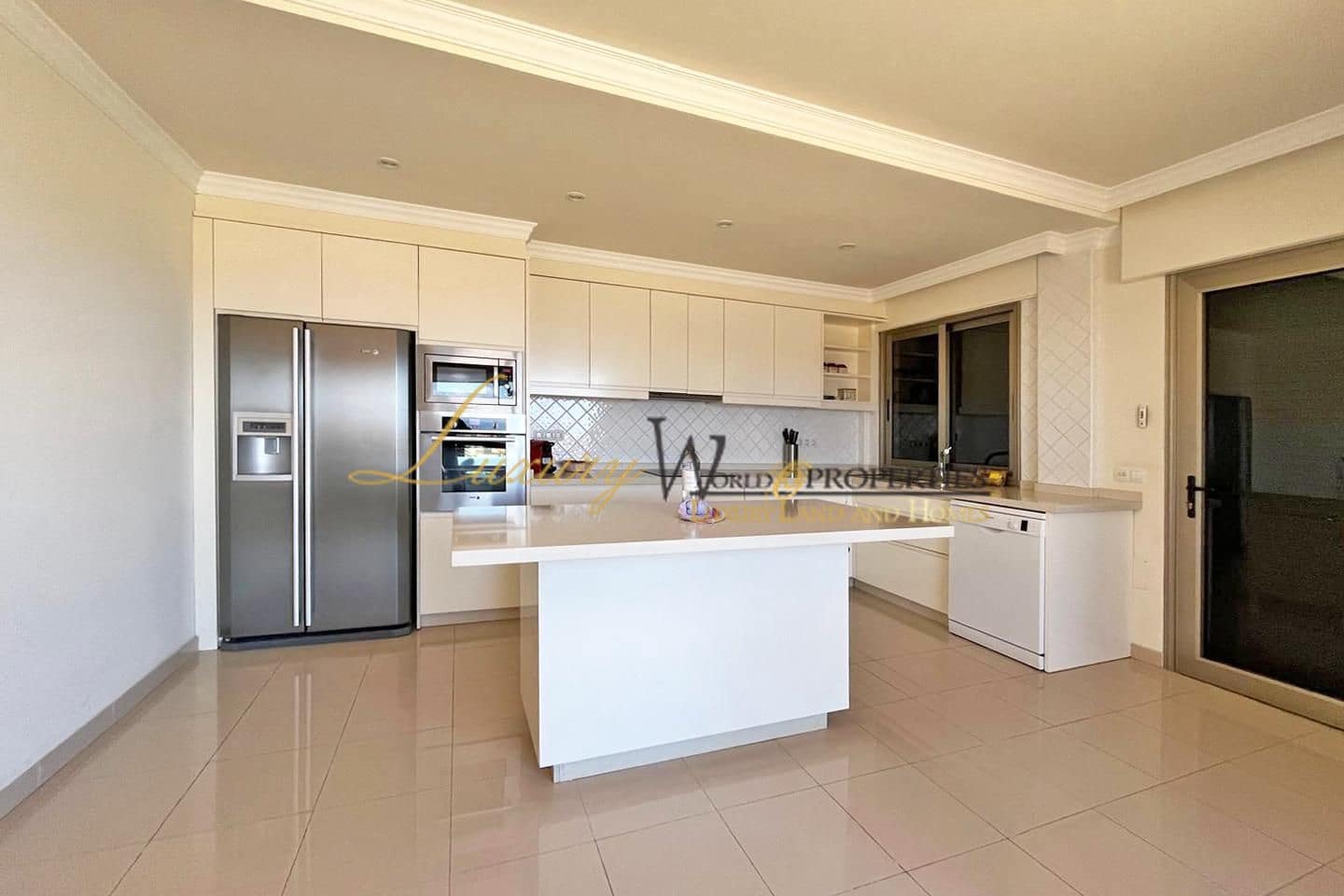 5 soveværelse Villa til salg i Playa de la Arena med swimmingpool garage - € 1.750.000 (Ref: 8952242)