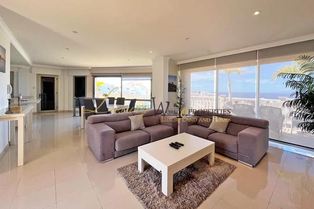 5 slaapkamer Villa te koop in Playa de la Arena, Santiago del Teide met zwembad garage - € 1.750.000 (Ref: 8952242)