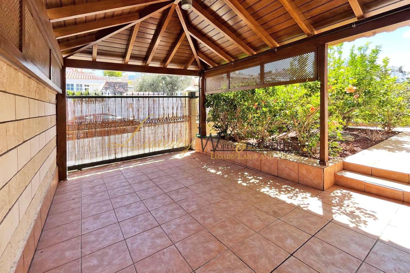 5 soveværelse Villa til salg i Playa de la Arena med swimmingpool garage - € 1.750.000 (Ref: 8952242)