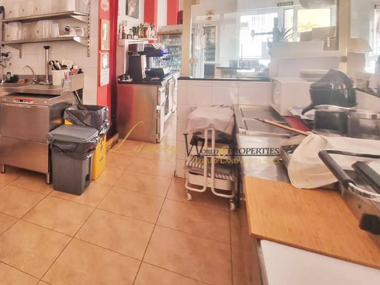 1 soveværelse Virksomhed til leje i Playa San Juan - € 1.650 (Ref: 8956448)